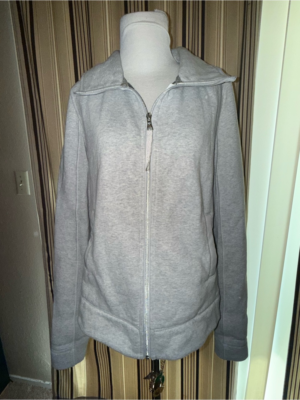 Lululemon  Women’s Jacket
